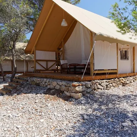Heaven On Earth - Budihovac Glamping 4*