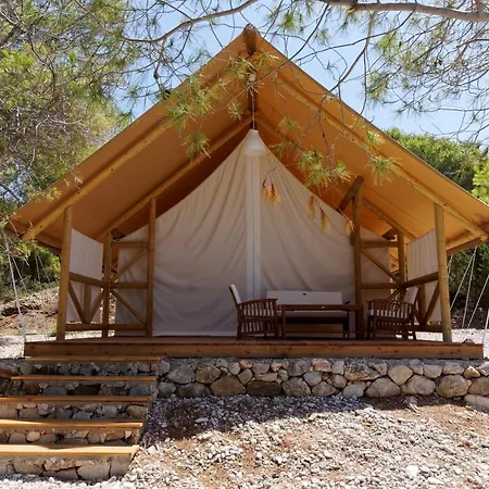 Heaven On Earth - Budihovac Glamping Campingplatz Rukavac (Primorje-Gorski Kotar)