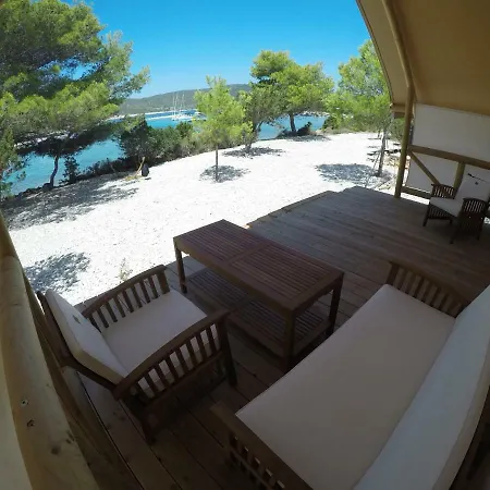 Heaven On Earth - Budihovac Glamping 4*